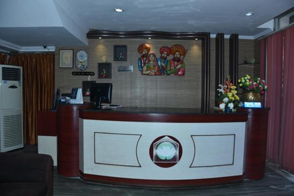 Hotel Sambit Palace Bhubaneswar Dış mekan fotoğraf