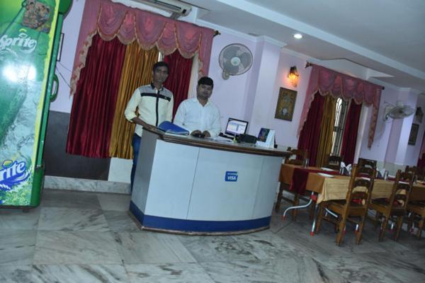 Hotel Sambit Palace Bhubaneswar Dış mekan fotoğraf